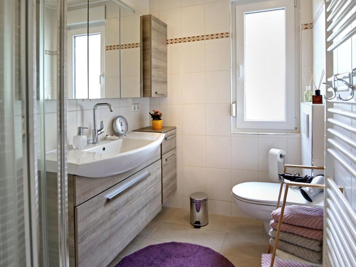 Ferienwohnungen Haus Angela Muehlhausen  Ngoại thất bức ảnh