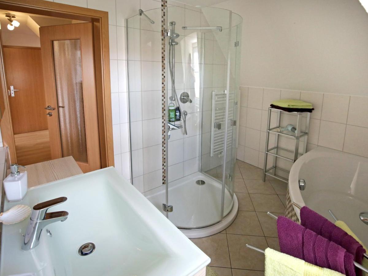 Ferienwohnungen Haus Angela Muehlhausen  Ngoại thất bức ảnh