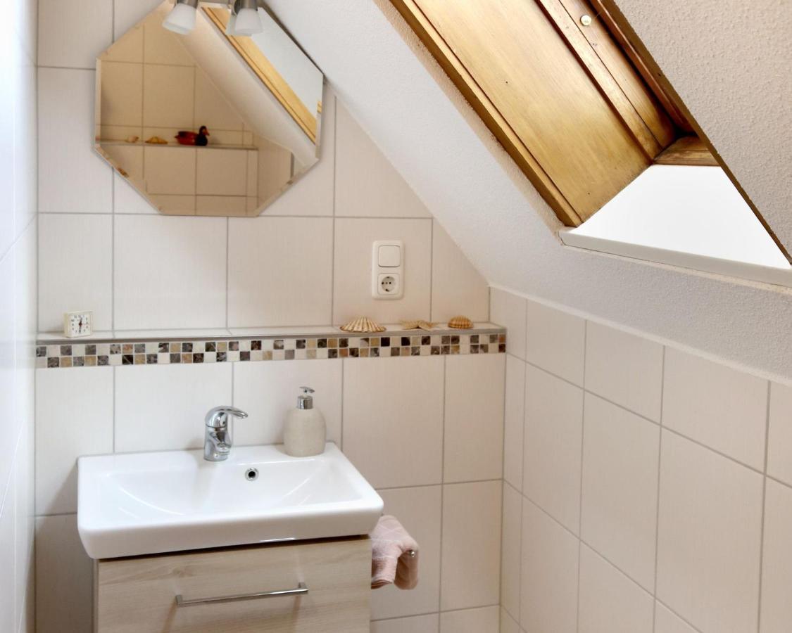 Ferienwohnungen Haus Angela Muehlhausen  Ngoại thất bức ảnh
