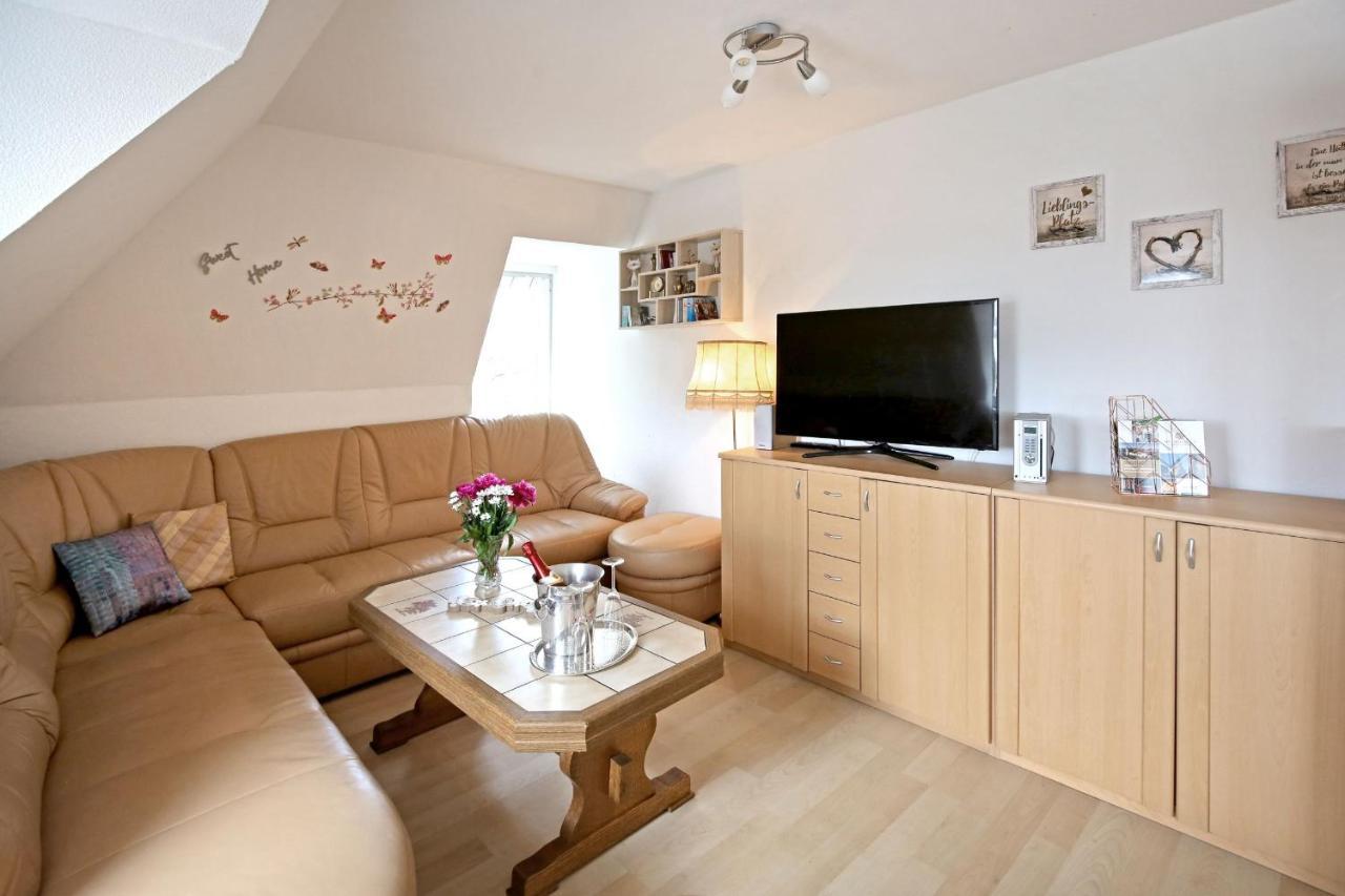 Ferienwohnungen Haus Angela Muehlhausen  Ngoại thất bức ảnh